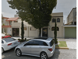 CASA EN VENTA EN SATELITE NAUCALPAN EDO MEX