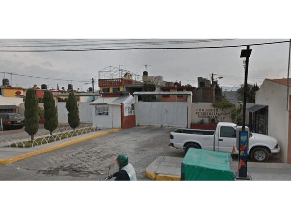 CASA EN  REMATE COYOACÁN. — foto 1