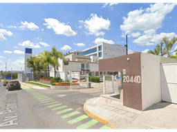 CASA N FRACC. PALMARES QUERETARO ,REMATE BANCARIO