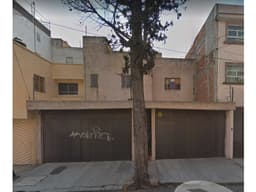 CASA EN PASEOS DE CHURUBUSCO IZTAPALAPA CDMX