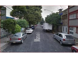 Gran Oportunidad!!! Hermosa y amplia CASA en Remate, Clavería, Azcapo