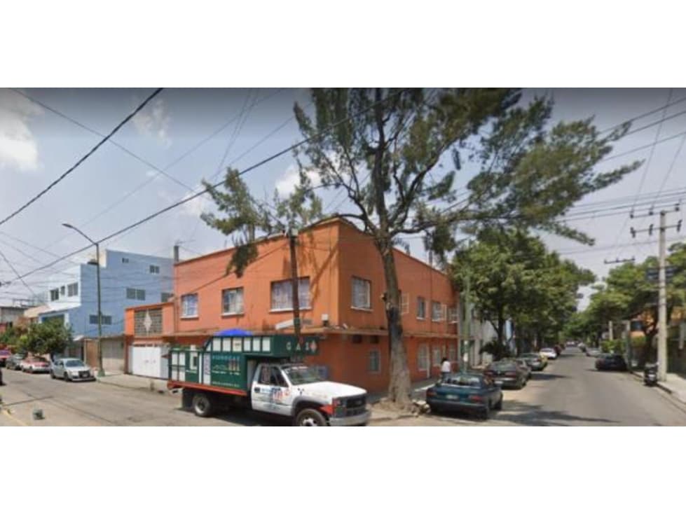 Excelente Departamento En Remate — foto 1