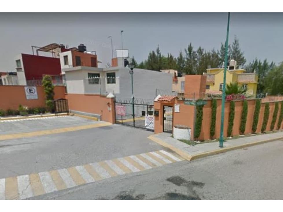 CASA EN VENTA CLAUSTROS DE SAN MIGUEL — foto 2