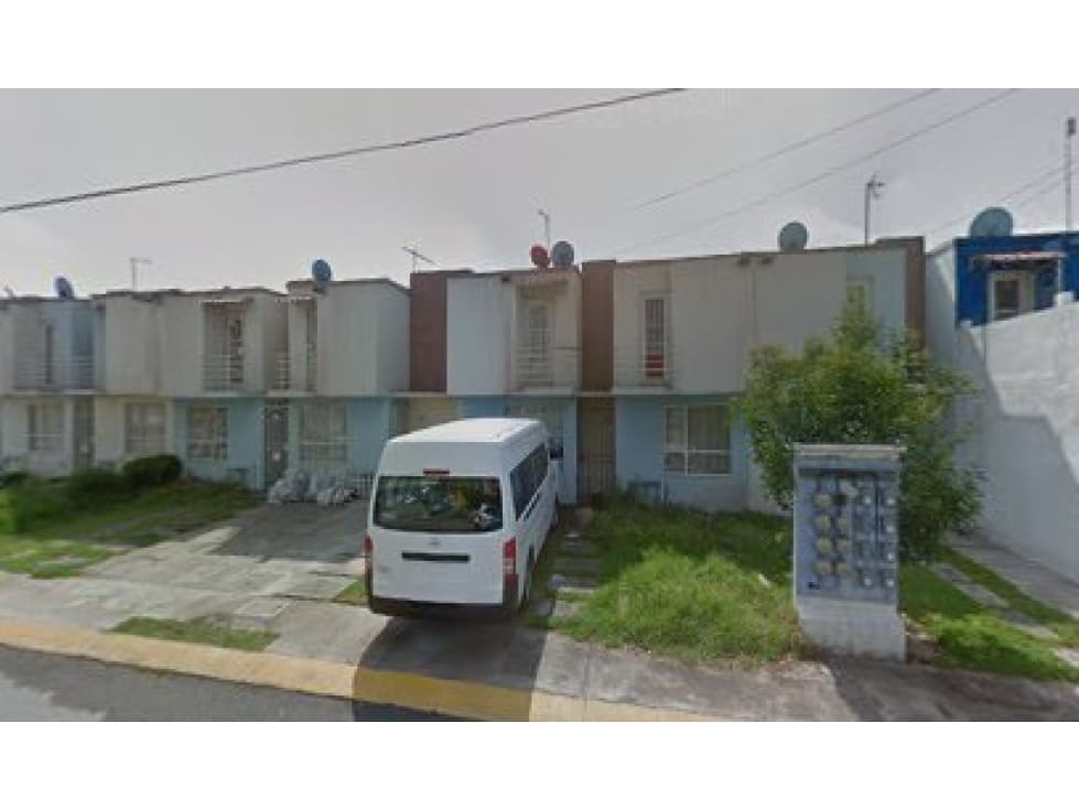 CASA EN VENTA BOSQUES DE TULTEPEC — foto 2