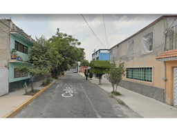 CASA EN VENTA EN LA COL. IGNACIO ZARAGOZA, VENUSTIANO CARRANZA