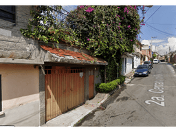 CASA DISPONIBLE EN CACOLOTE CUAJIMALPA