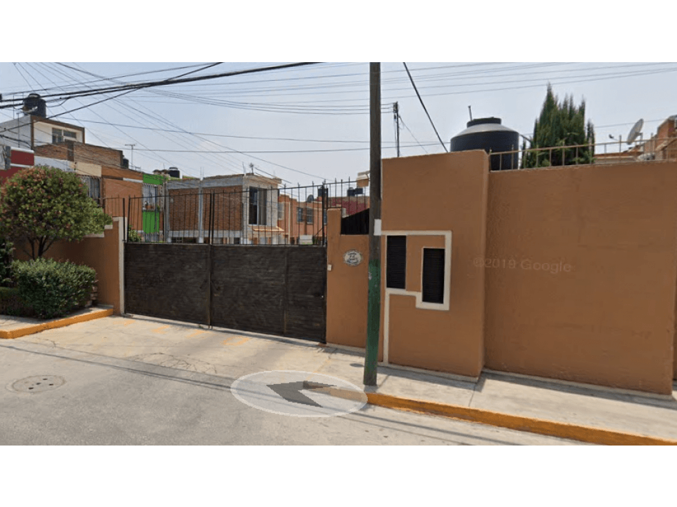 CASA EN REMATE EN CUAUTITLÁN IZCALLI — foto 1