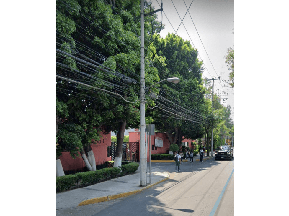 ADQUIERE INCREÍBLE CASA DE REMATE EN TLALPAN CDMX — foto 1