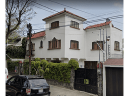 BONITA CASA EN CONTRY CLUD CHURUBUSCO, COYOACAN