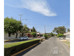 CASA EN ALBERTO J. PANI , CIUDAD SATELITE , NAUCALPAN