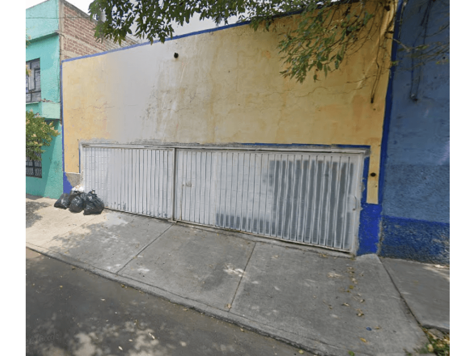 CASA EN REMATE - INVERSIÓN GARANTIZADA — foto 2