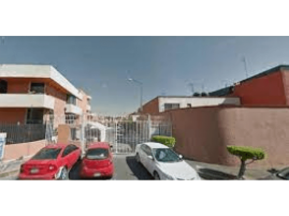 CASA EN REMATE - INVERSIÓN GARANTIZADA — foto 2