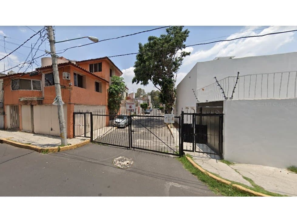 Casa en ejido Tepepan, Coyoacán. — foto 1