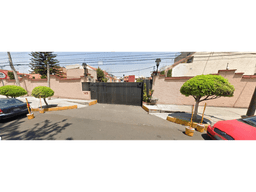 BONITA CASA EN COL. EX HACIENDA COAPA  YA  ADJUDICADA
