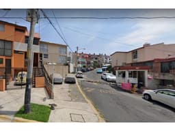 Bonita casa en Fraccionamiento en Satélite