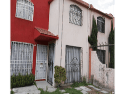 CASA EN LA PRESA, COFRADIA SAN MIGUEL, CUAUTITLAN, EDO. MEX.