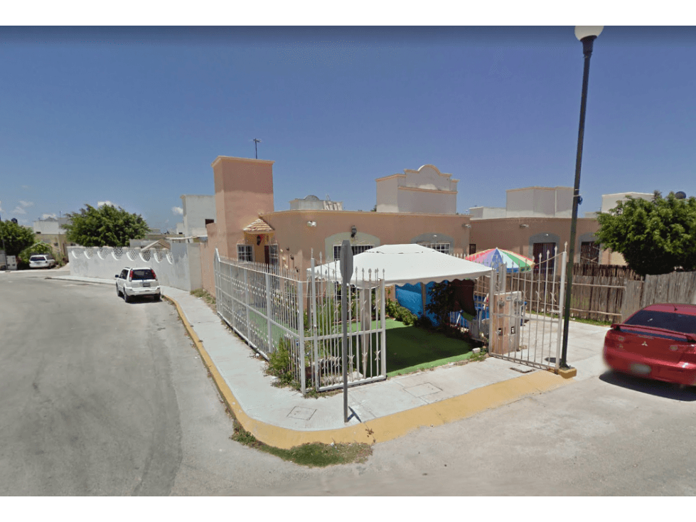 VENTA DE CASA EN PLAYA DEL CARMEN — foto 1