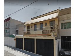 CASA EM VENTA EN COLONIA JARDIN BALBUENA