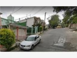 VENTA DE CASA "REMATE BANCARIO" LOMAS DE SAN MATEO NAUCALPAN DE JUÁREZ