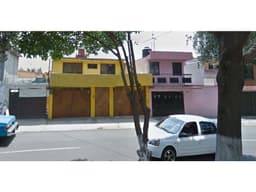 CASA EN VENTA EN FRAC. JACARANDAS $1,900,000 ADJUDICADA