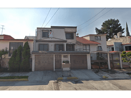 CASA EN CUMBRES DE SAN MATEO NAUCALPAN