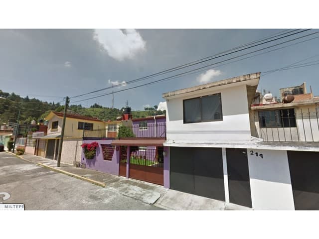 CASA EN CALLE FERNANDO AGUILAR VILCHIS COL RANCHO DE LA MORA TOLUCA