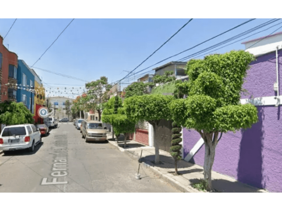 EXCLUSIVA CASA GRAN OPORTUNIDAD — foto 3