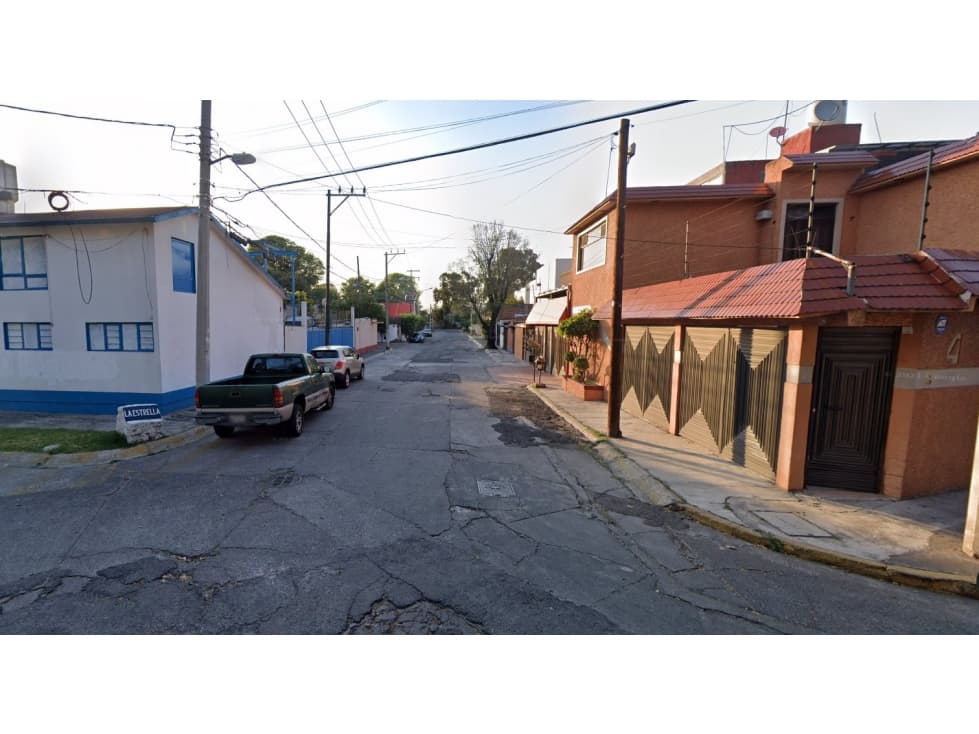 VENTA DE CASA EN COLONIA PASTORES — foto 4