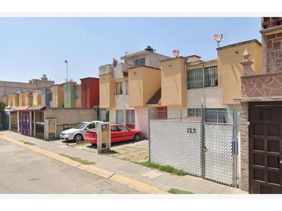 CASA EN VENTA PASEOS DE TULTEPEC I — foto 4