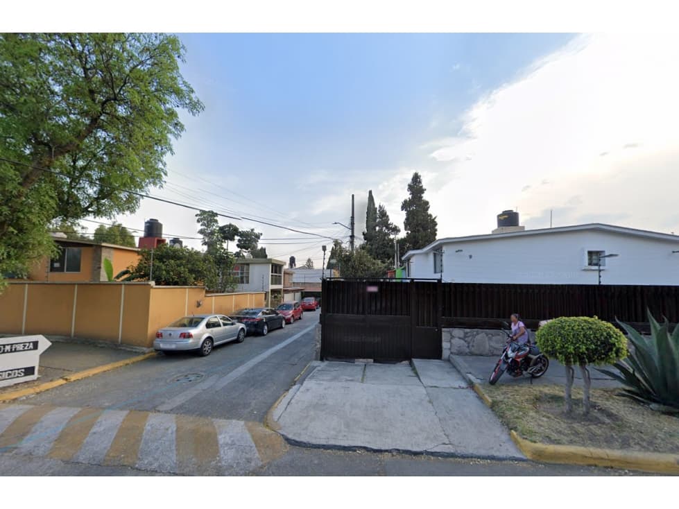 HERMOSA CASA EN SATELITE — foto 4