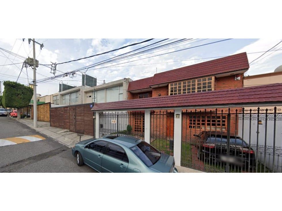 CASA EN BOULEVARES NAUCALPAN REMATE — foto 1