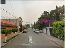 EXCELENTE CASA EN REMATE