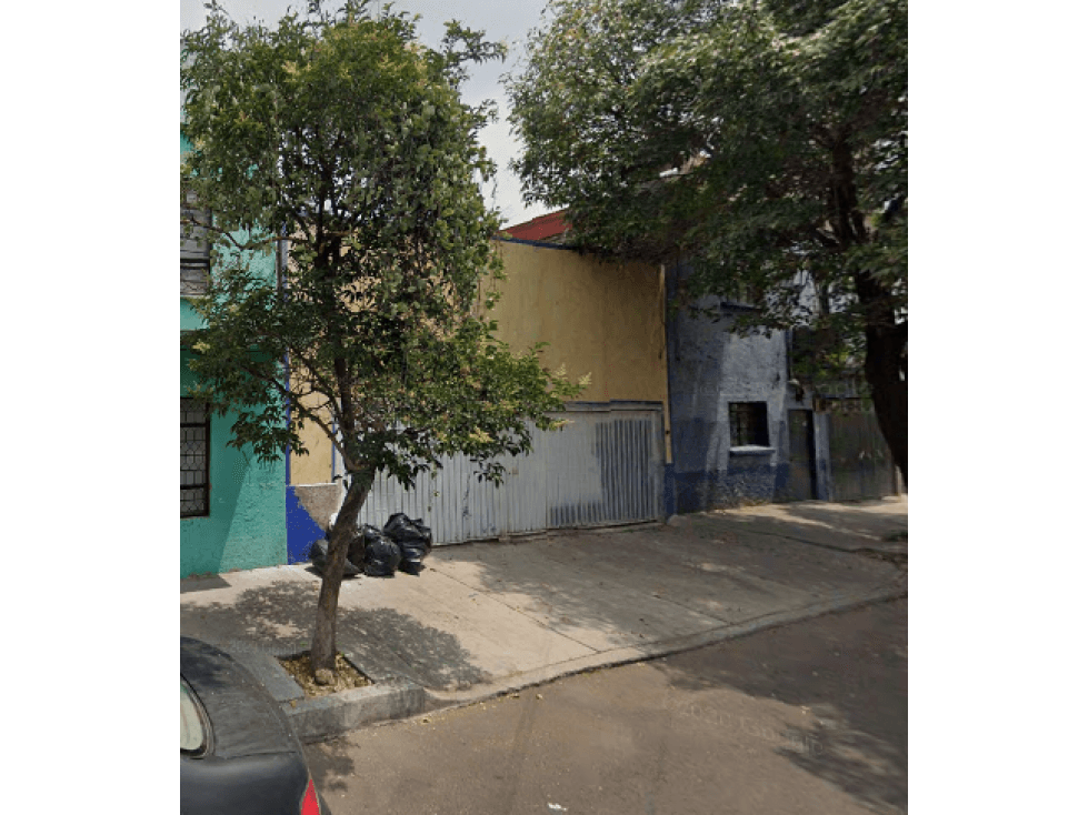 CASA EN REMATE - INVERSIÓN GARANTIZADA — foto 4