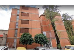 VIVE EN UNA ZONA DE FACIL DESPLAZAMIENTO EN AZCAPOTZALCO