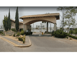 CASA EN BOSQUES DE SHERWWOOD BOSQUES DEL LAGO CUAUTITLAN