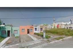 VENTA, CASA EN REMATE BANCARIO EN COLONIA COSTA DORADA
