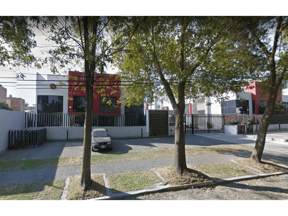 BONITA CASA EN LOMAS ESTRELLA — foto 4