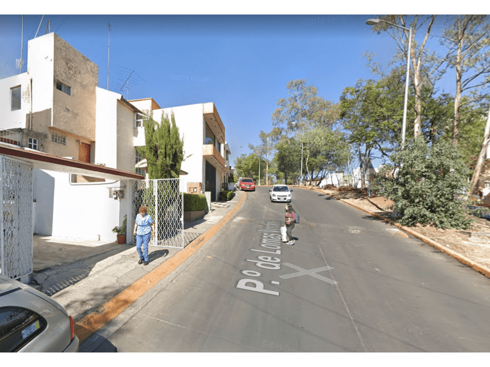 CASA EN PASEO DE LOMAS VERDES, NAUCALPAN — foto 2