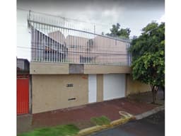 CASA EN ZONA URBANA EJIDAL STA MARTHA ACATITLA SUR IZTAPALAPA CDMX