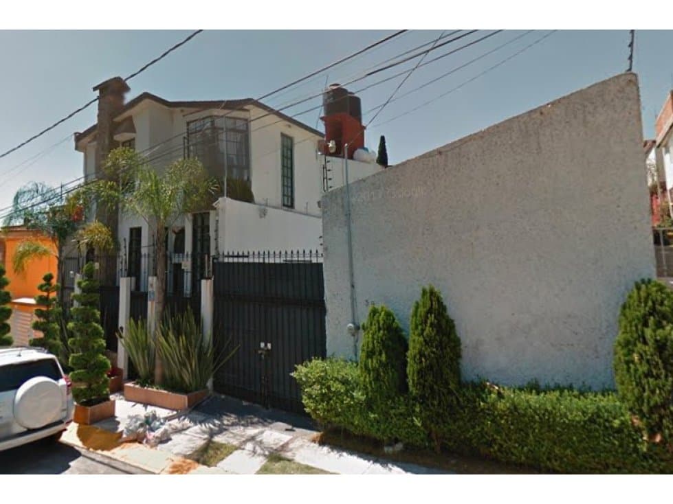 CASA MUY AMPLIA EXCELENTES ACABADOS — foto 6