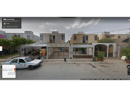 Casa en venta "REMATE BANCARIO" en la Av. Del Carmen, Qta. Roo.