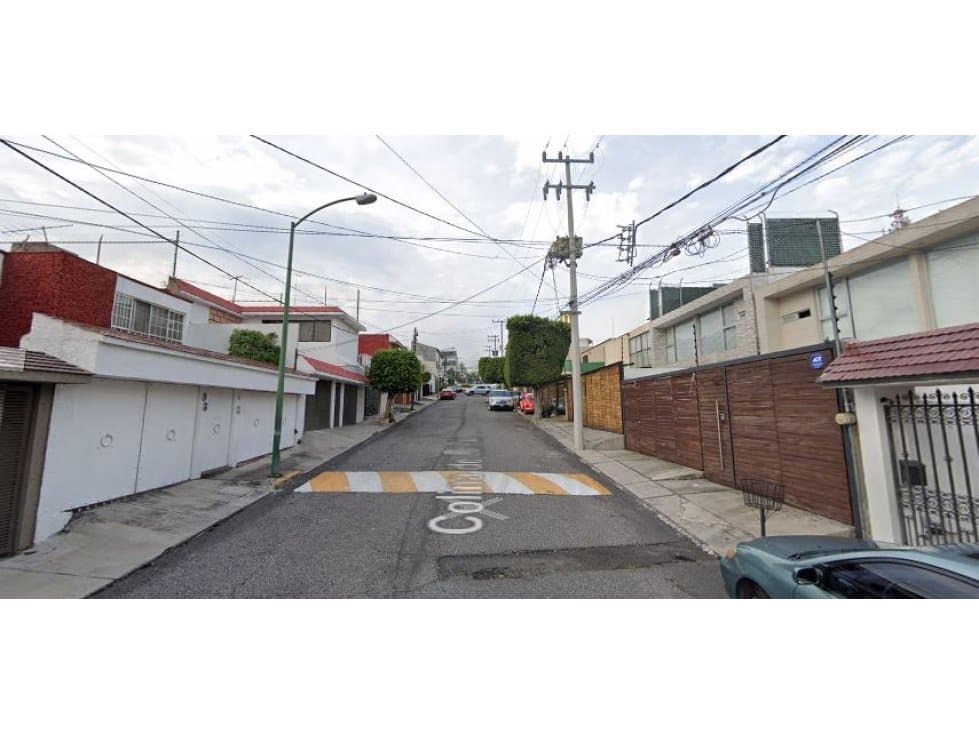 CASA EN BOULEVARES NAUCALPAN REMATE — foto 5