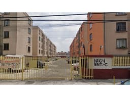 DEPARTAMENTO EN CALLE PUERTO OPORTO #64