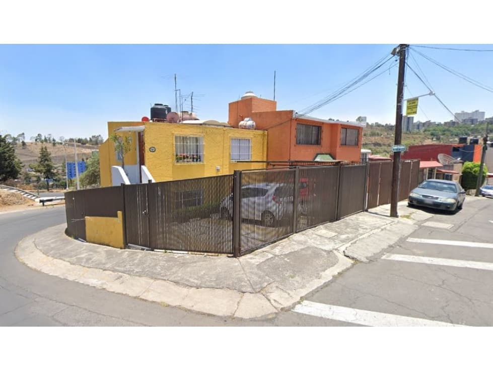 EXCELENTE CASA LOMAS VERDES 5TA SECCION — foto 4
