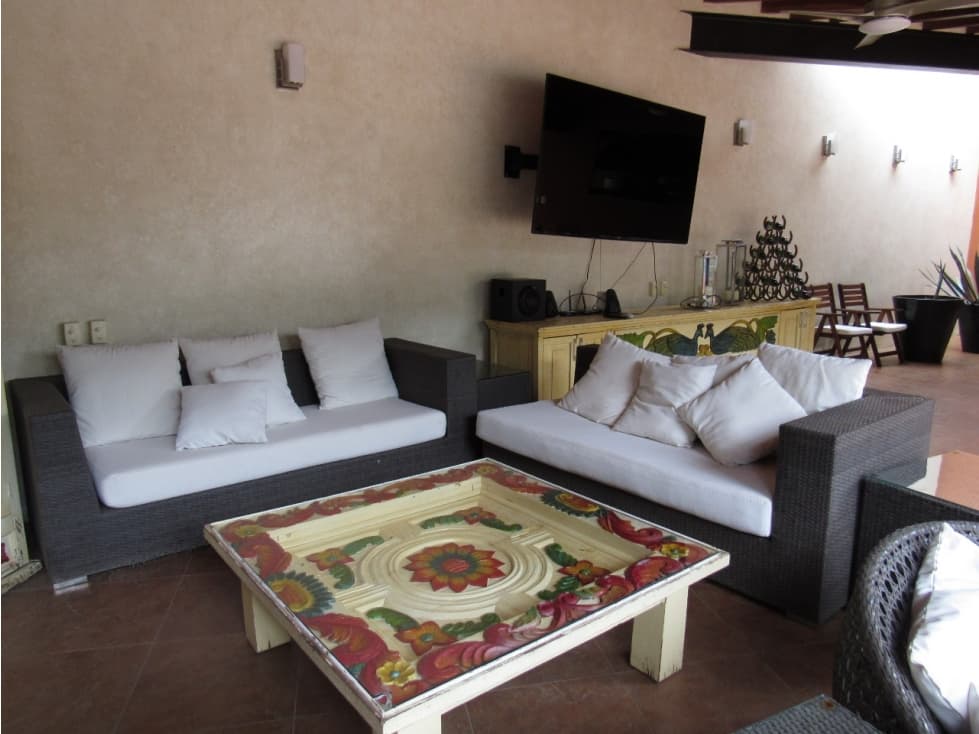 CASA CON BOSQUE PRIVADO EN AVANDARO — foto 5