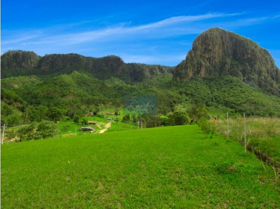 EXCEPCIONAL TERRENO CON VISTA AL PEÑON — foto 6