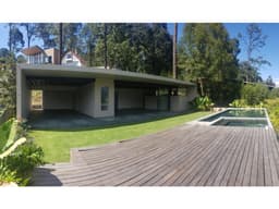 CASA EN AVANDARO PARA ESTRENAR