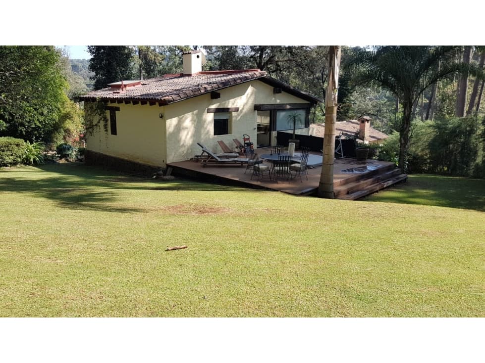CASA EN AVANDARO CON AMPLIO JARDIN — foto 3