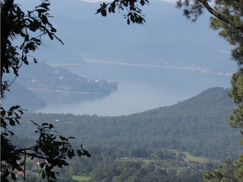 TERRENO CON EXCELENTE VISTA — foto 3