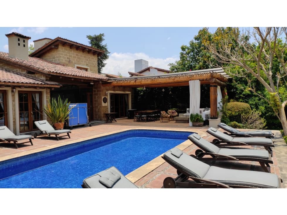 AMPLIA RESIDENCIA EN VALLE DE BRAVO — foto 4